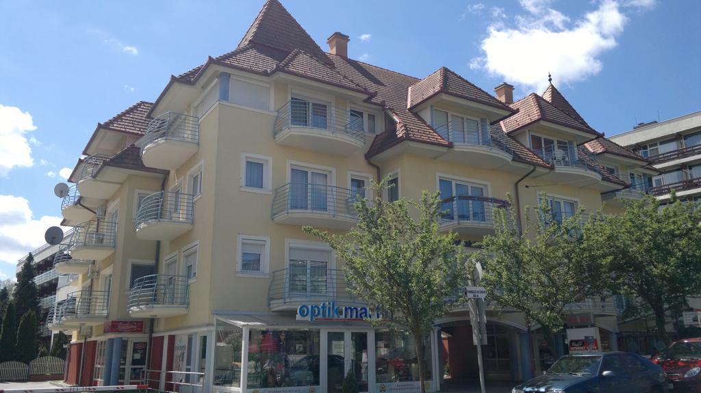 Molnar Apartman Heviz Exterior photo